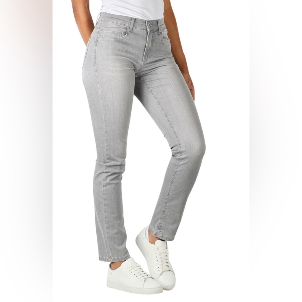 🩶Levi 712 Slim Light Gray Jeans in Size 26